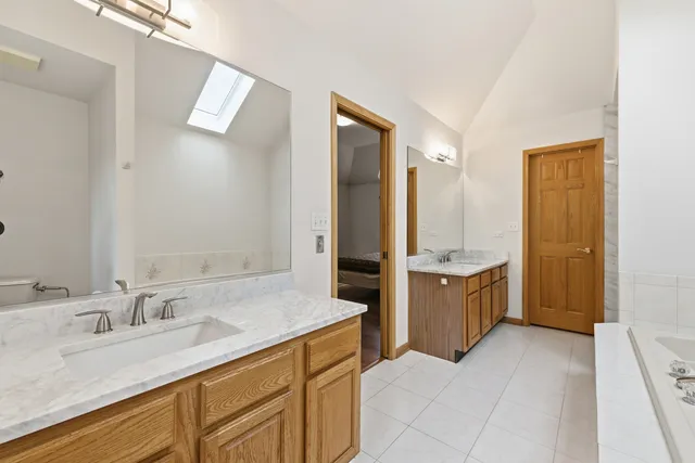 $899,900 | 4420 Stonehaven Drive, Long Grove, IL 60047