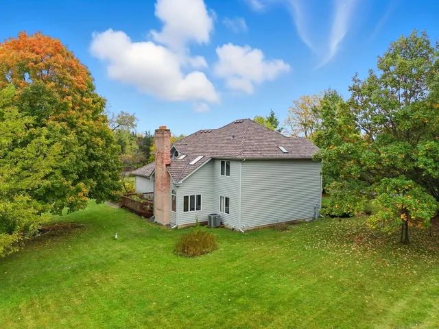 $899,900 | 4420 Stonehaven Drive, Long Grove, IL 60047