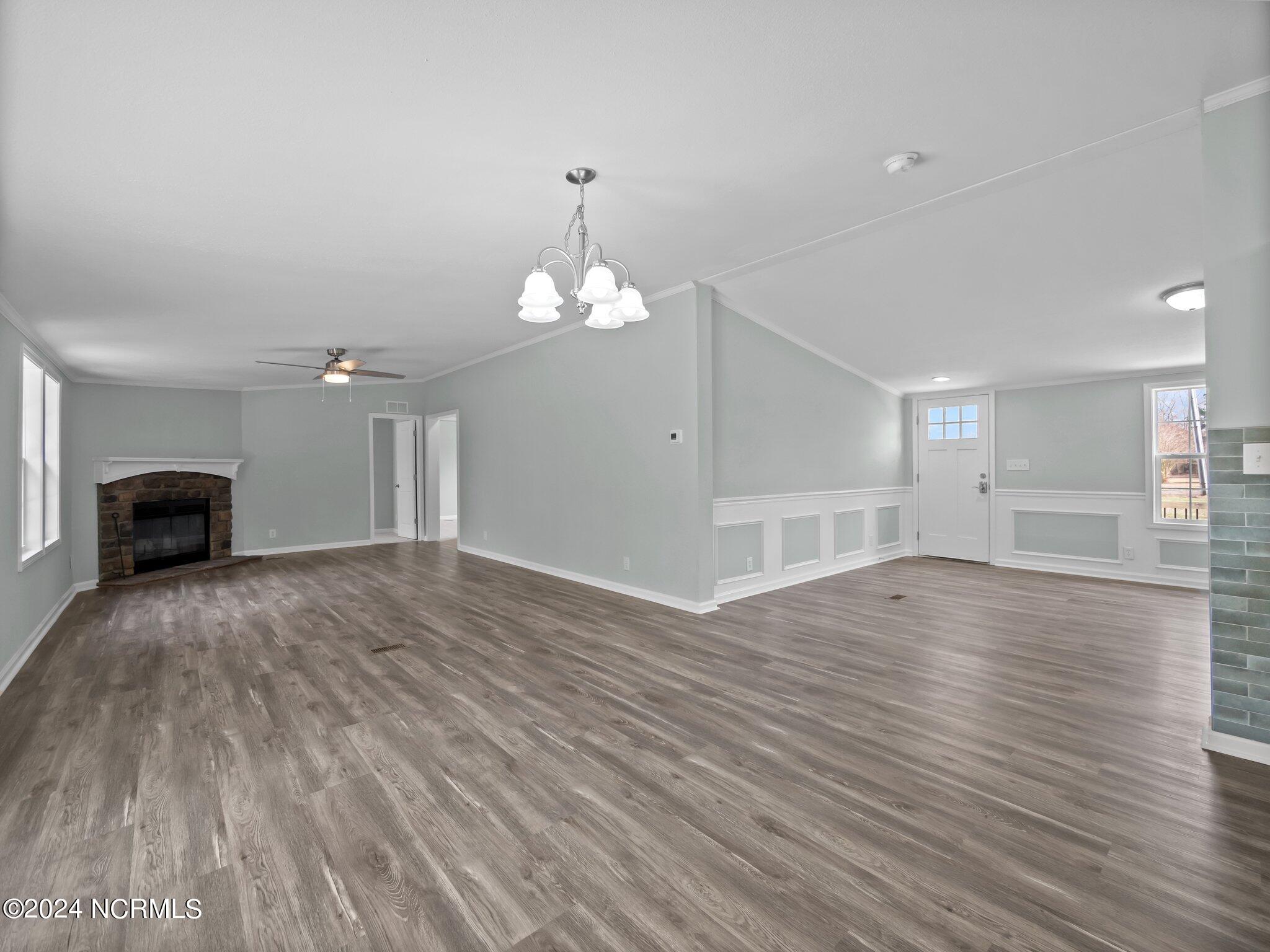 580 Haw Branch Road Richlands, NC 28574 - Photo 14 of 32 580 Haw Branch-den