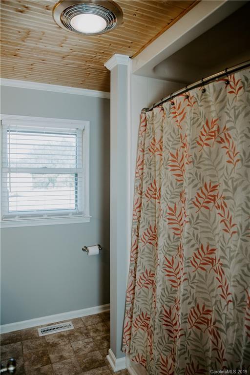 40920 Cox Road New London, NC 28127 - Photo 18 of 35 Gallery Image 18