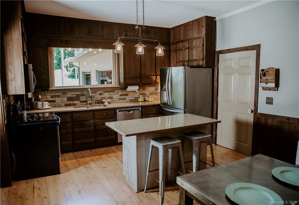 40920 Cox Road New London, NC 28127 - Photo 9 of 35 Gallery Image 9
