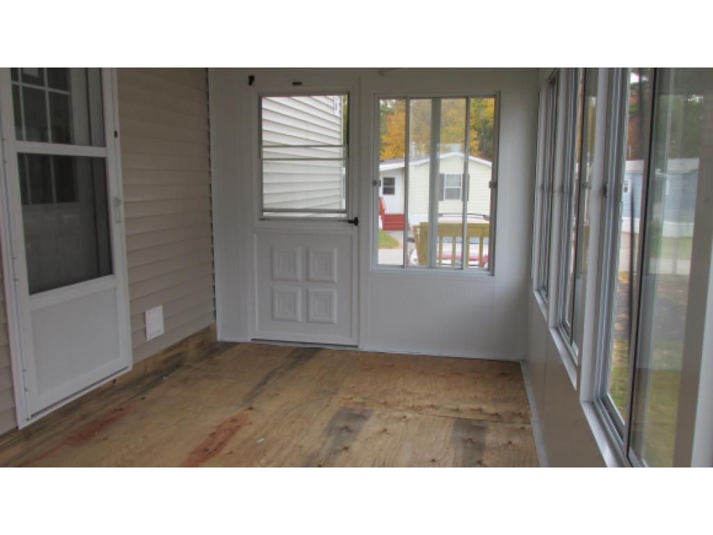 19 2nd Street Exeter, NH 03833 - Photo 2 of 8 Gallery Image 2