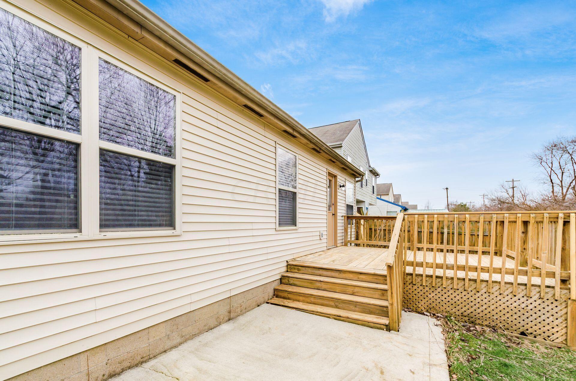 2212 Margo Road Columbus, OH 43229 - Photo 30 of 32 030_4a00c1_L 2212 Margo Rd057