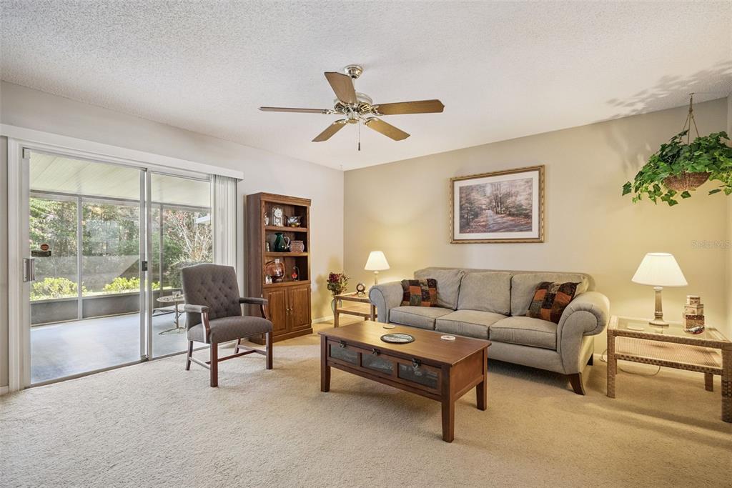 543 Green Spring Circle Winter Springs, FL 32708 - Photo 2 of 20