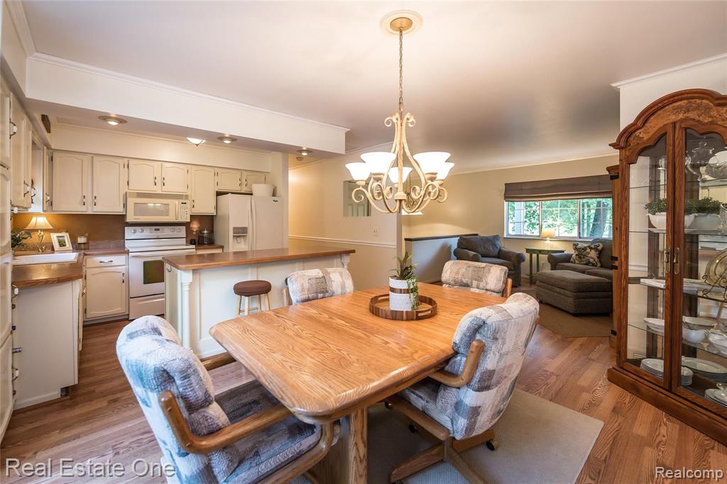5330 Golf Club Road Howell, MI 48843 - Photo 14 of 61 Gallery Image 14