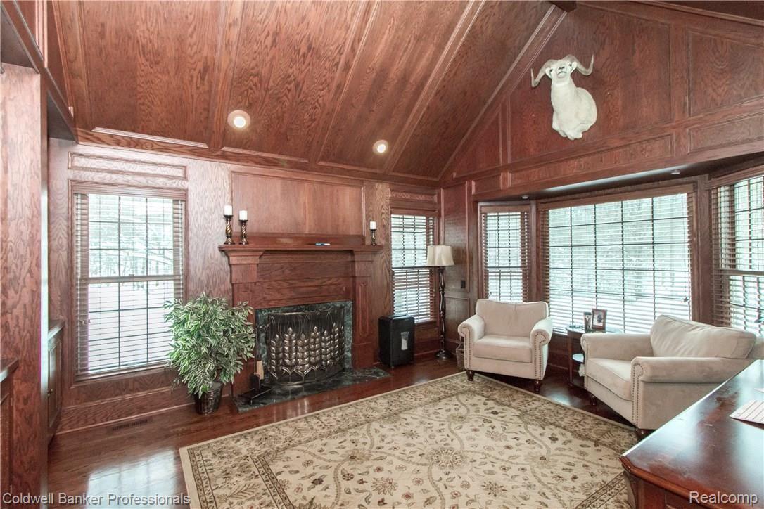 9150 Fox Hollow Road Clarkston, MI 48348 - Photo 12 of 58 Amazing study!