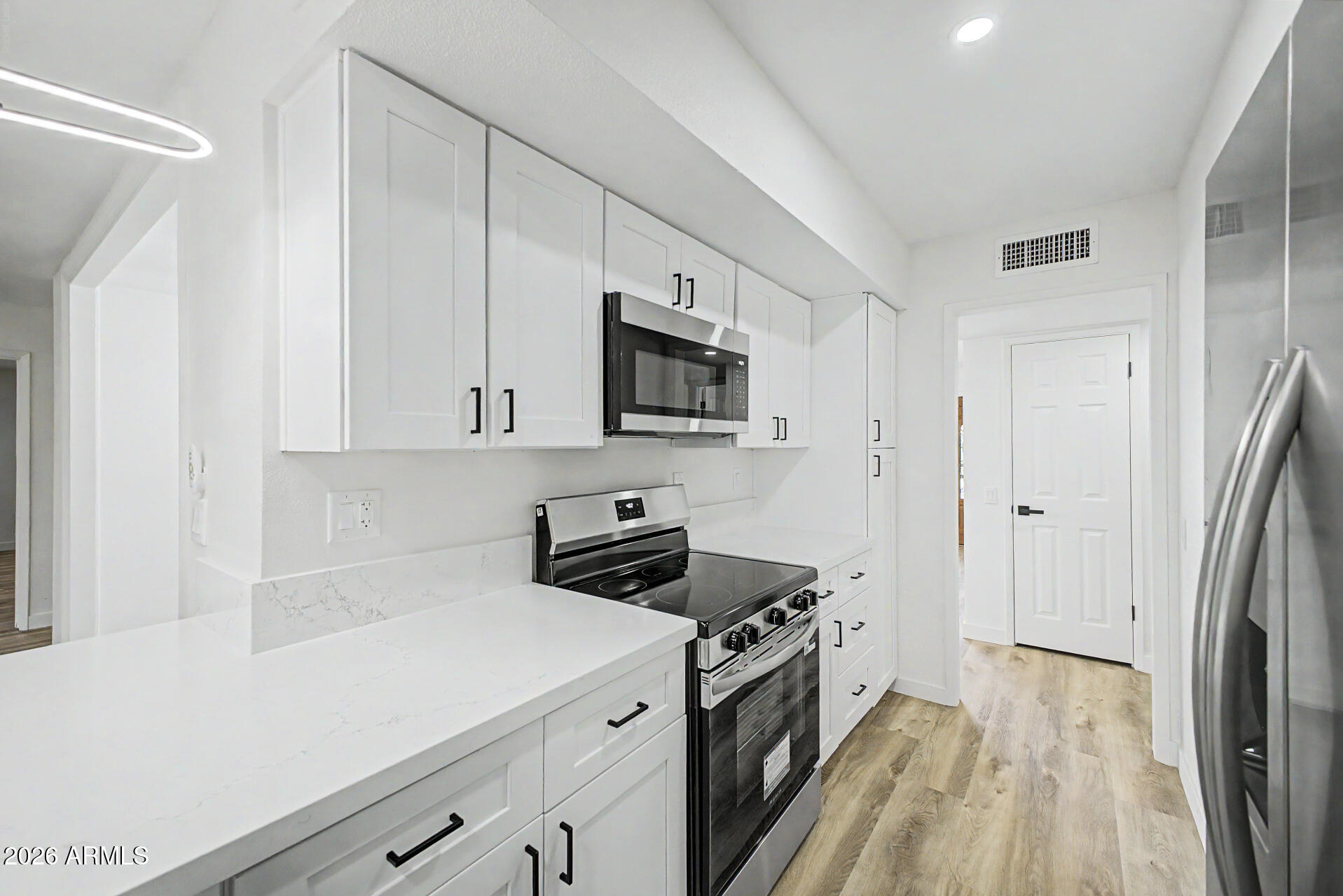 9839 West Royal Oak Road Sun City, AZ 85351 - Photo 12 of 32