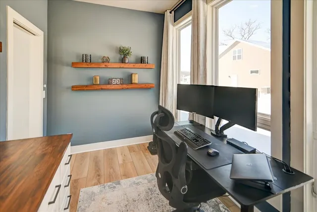 $794,900 | 3016 Midnight Sun Drive, Sun Prairie, WI 53590