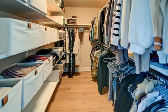 $794,900 | 3016 Midnight Sun Drive, Sun Prairie, WI 53590