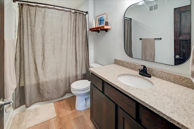 $794,900 | 3016 Midnight Sun Drive, Sun Prairie, WI 53590