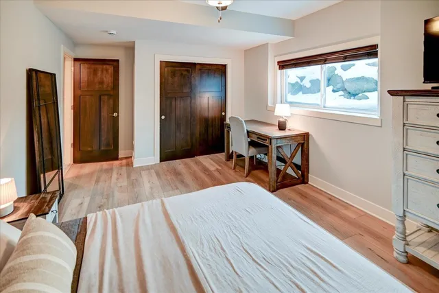 $794,900 | 3016 Midnight Sun Drive, Sun Prairie, WI 53590