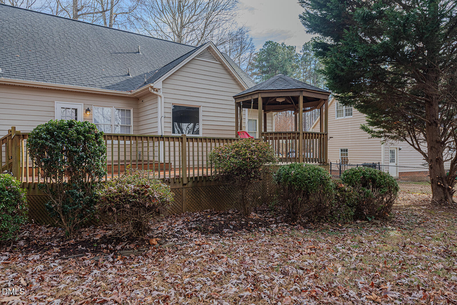 802 South Third Street Mebane, NC 27302 - Photo 37 of 41 a front view of a house with garden