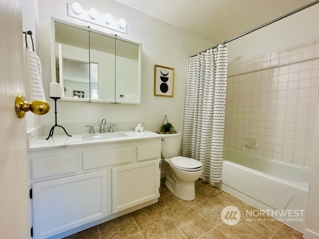 7730 196th Street Southwest, Unit 8 Edmonds, WA 98026 - Photo 14 of 25 Gallery Image 14