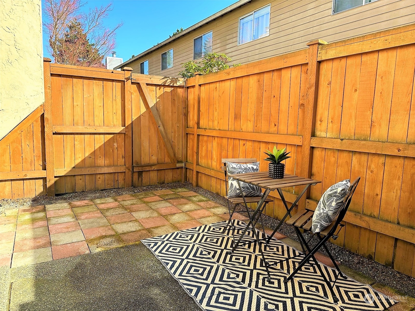 7730 196th Street Southwest, Unit 8 Edmonds, WA 98026 - Photo 21 of 25 Gallery Image 21