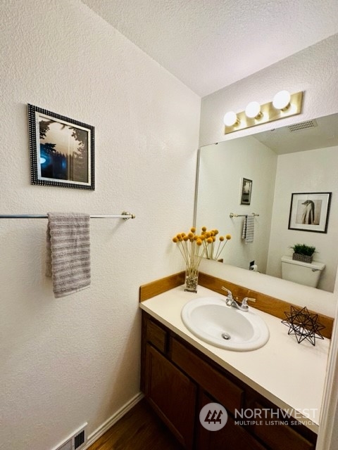 7730 196th Street Southwest, Unit 8 Edmonds, WA 98026 - Photo 10 of 25 Gallery Image 10