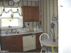 16 D Sycamore Access Road Manahawkin, NJ 08050 - Photo 3 of 7 Gallery Image 3