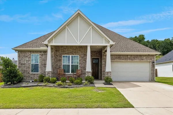 $565,000 | 215 East Furlong, Willow Park, TX 76087