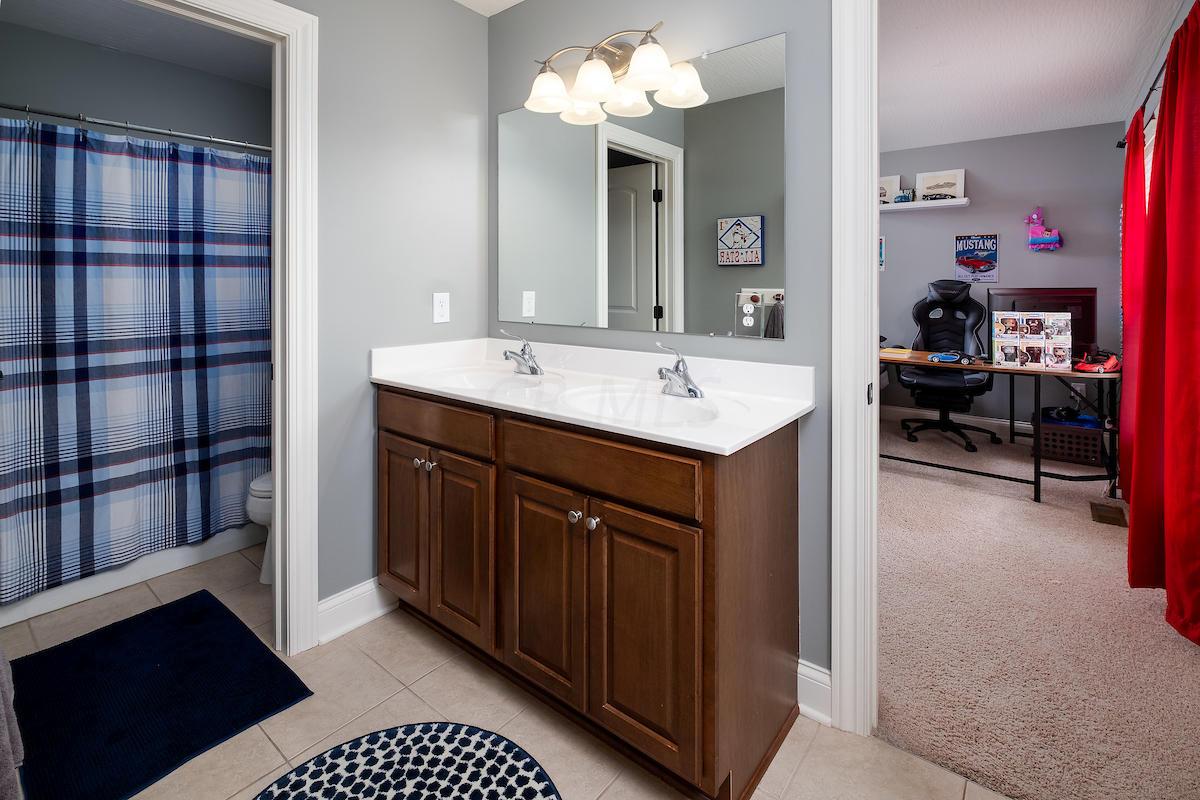 5096 Harlem Road Galena, OH 43021 - Photo 36 of 42 Gallery Image 36
