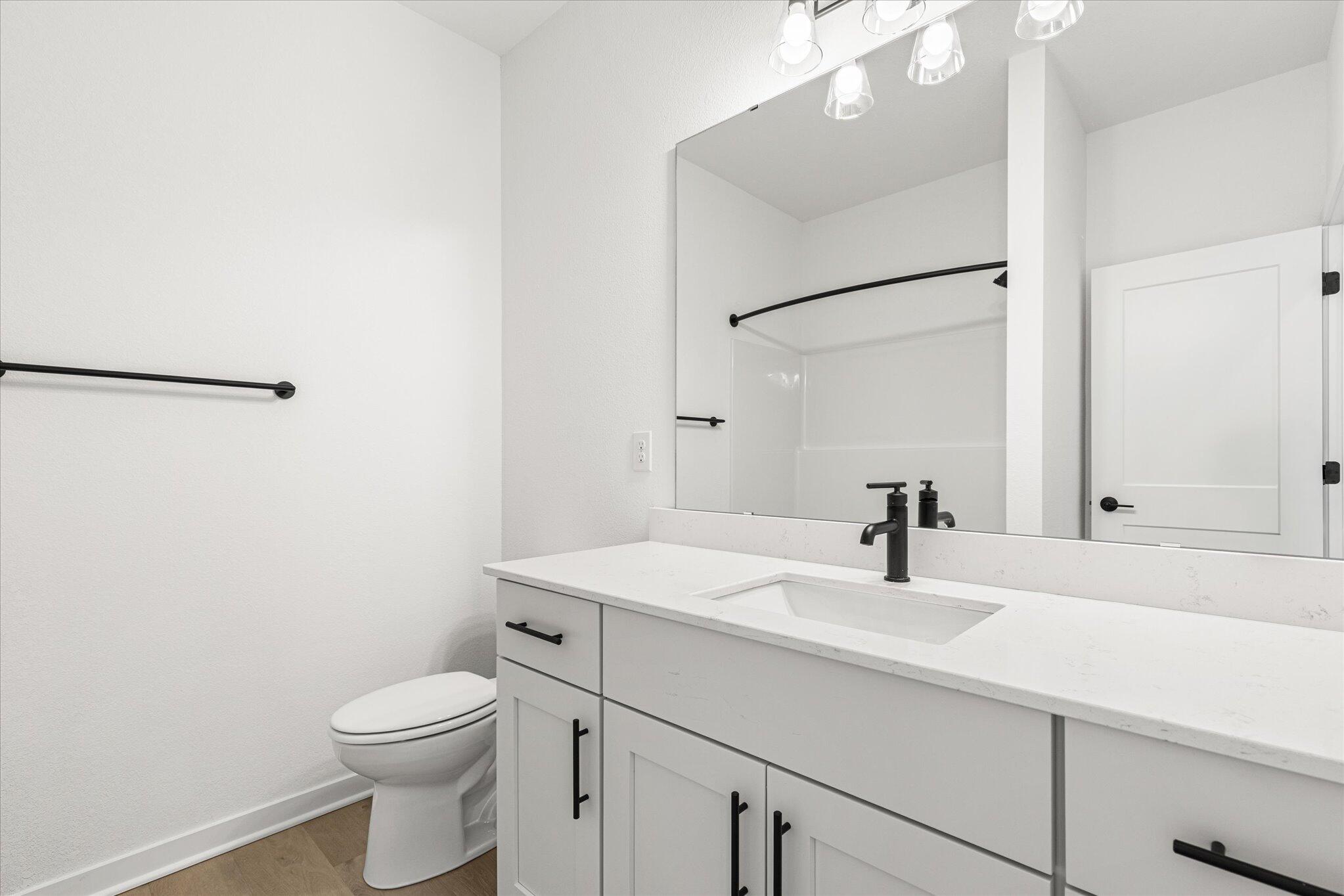 W209-n5699 Turnberry Lane, Unit LT103 Menomonee Falls, WI 53051 - Photo 25 of 31 w209n5699-turnberry-lane-24-hall-bathroo