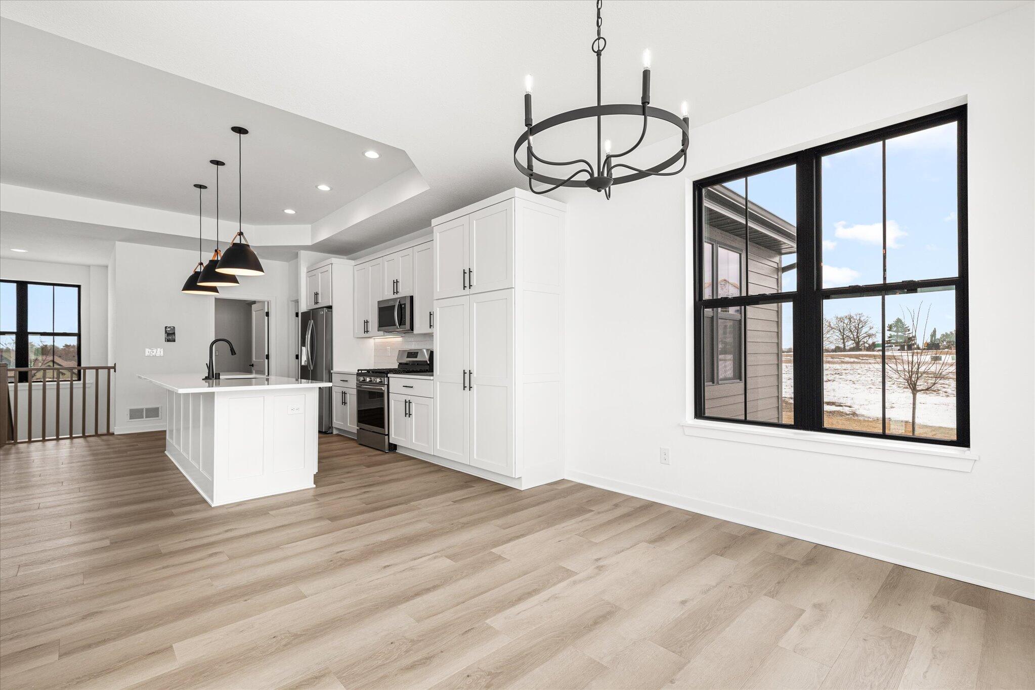 W209-n5699 Turnberry Lane, Unit LT103 Menomonee Falls, WI 53051 - Photo 10 of 31 w209n5699-turnberry-lane-09-dining-and-k