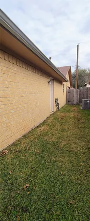 $177,000 | 4827 Caroline Street, Pasadena, TX 77586