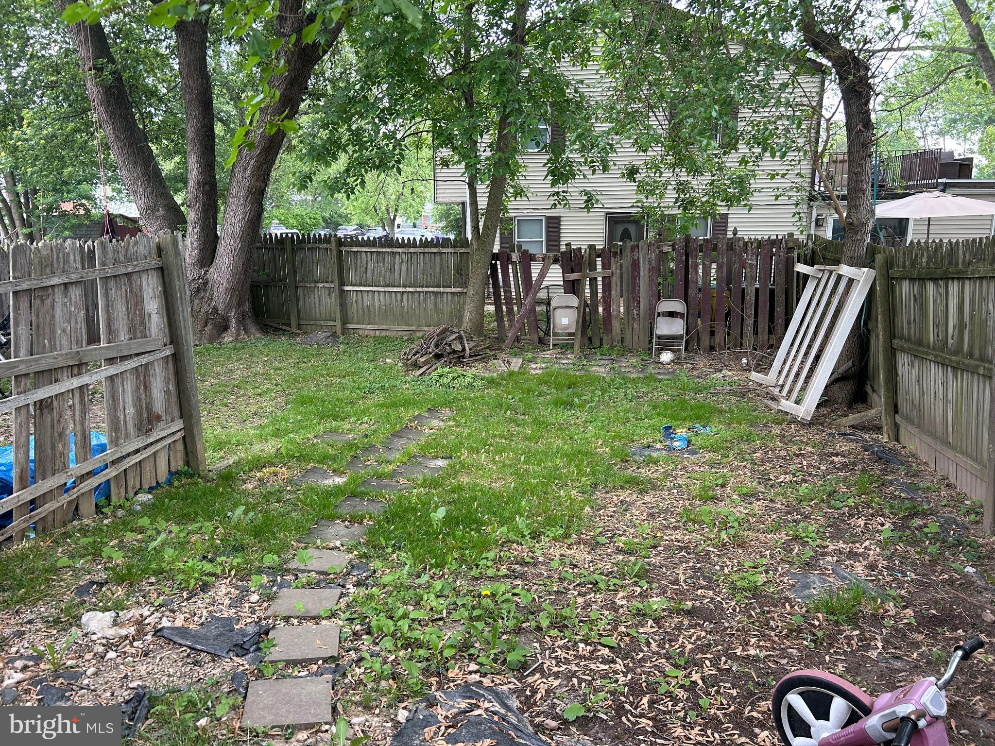 35 Willow Court Elkton, MD 21921 - Photo 9 of 10 a backyard of a house with lots of green space