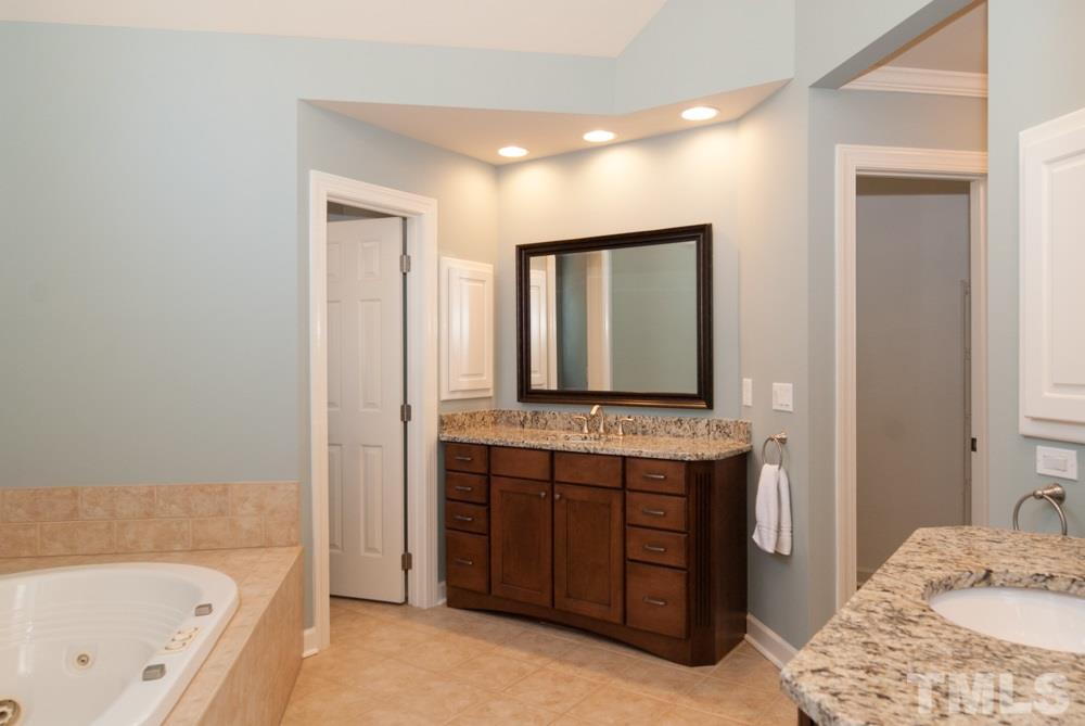 12433 Browder Street Raleigh, NC 27614 - Photo 12 of 25 Gallery Image 12