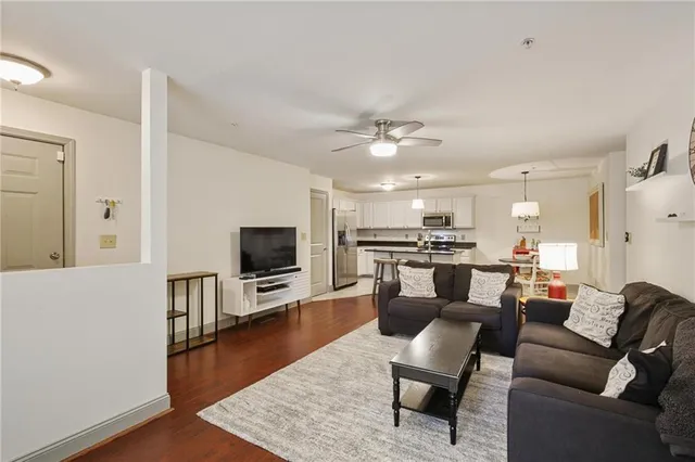 $1,899 | 1002 Madison Ln S East, Smyrna, GA 30080