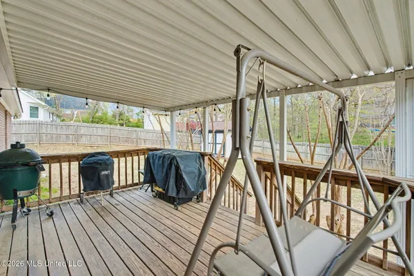 $385,000 | 4310 Windermere Drive, Nesbit, MS 38651