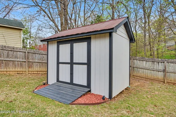 $385,000 | 4310 Windermere Drive, Nesbit, MS 38651