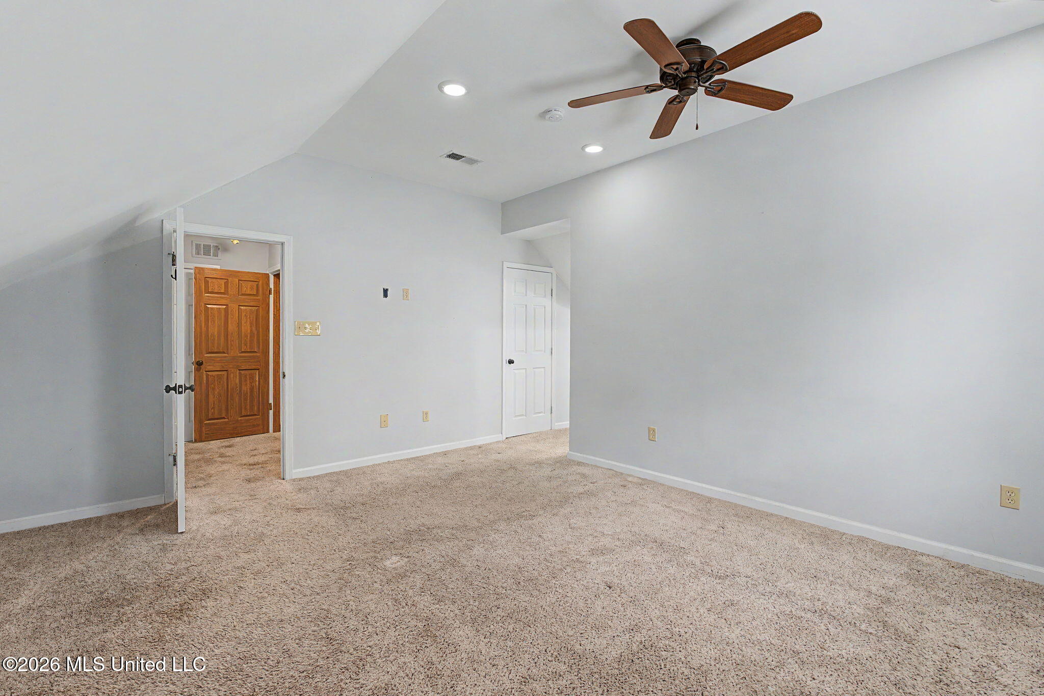 4310 Windermere Drive Nesbit, MS 38651 - Photo 26 of 42 Primary bedroom!