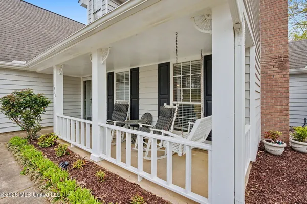 $385,000 | 4310 Windermere Drive, Nesbit, MS 38651