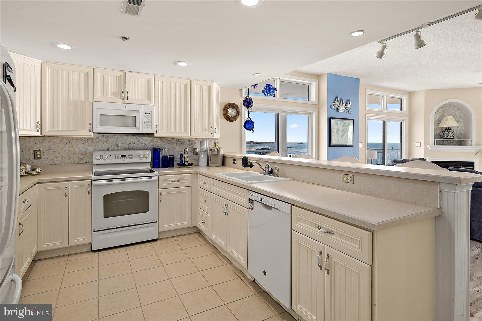 103 Williams Street, Unit 312 Crisfield, MD 21817 - Photo 17 of 69