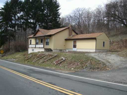 3919 Foster Road North Versailles, PA 15137 - Photo 2 of 5 Gallery Image 2