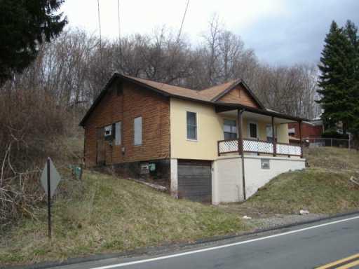 3919 Foster Road North Versailles, PA 15137 - Photo 3 of 5 Gallery Image 3