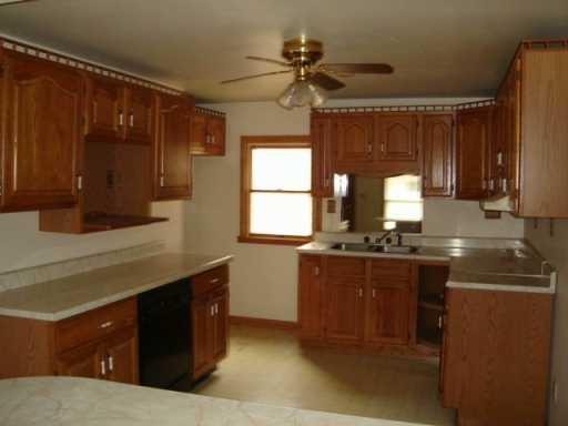 3919 Foster Road North Versailles, PA 15137 - Photo 4 of 5 Gallery Image 4