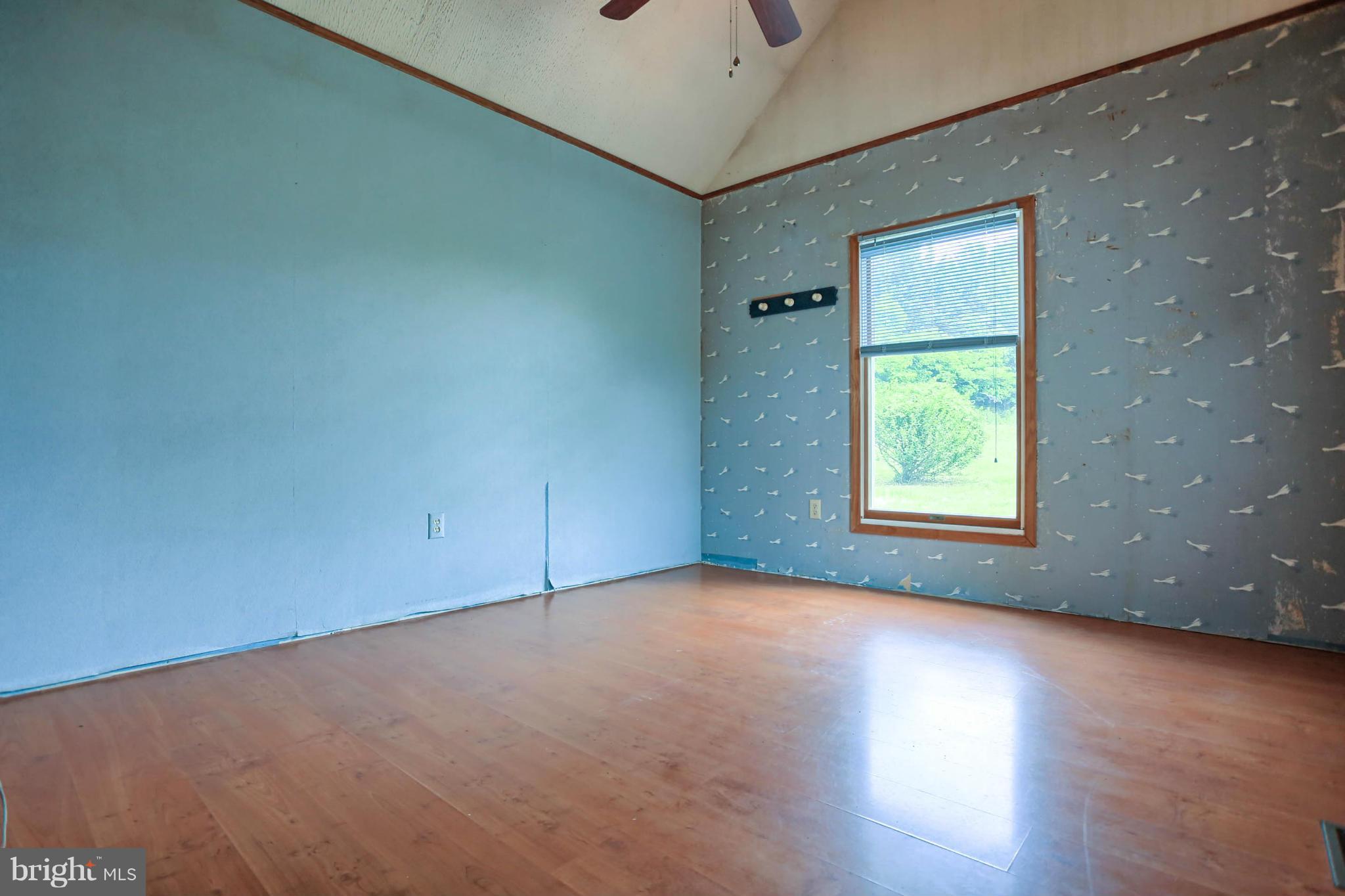 16309 Broadfording Road Clear Spring, MD 21722 - Photo 18 of 30 Bedroom