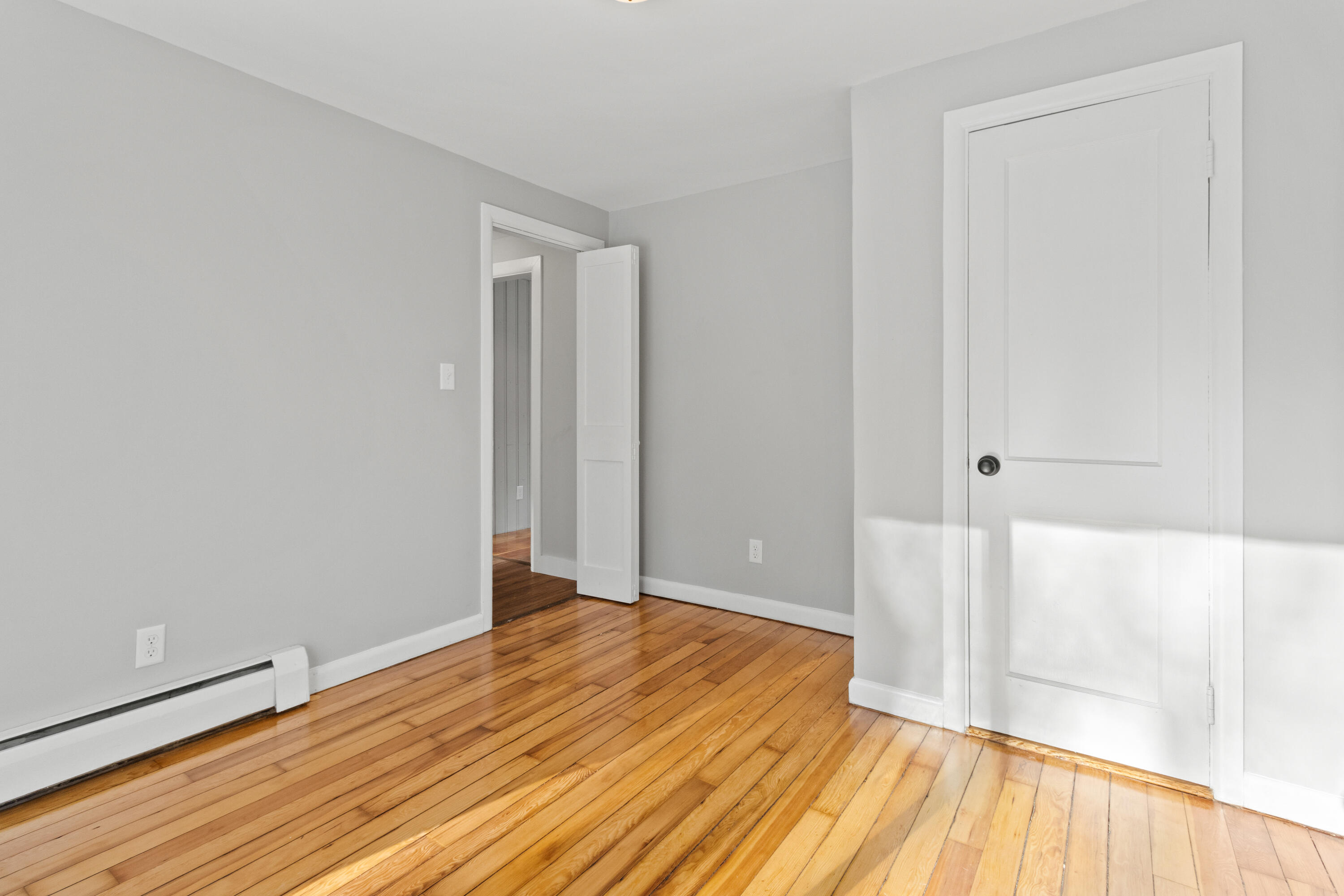 74 Chesley Avenue Portland, ME 04103 - Photo 30 of 43 20251207TG-71029