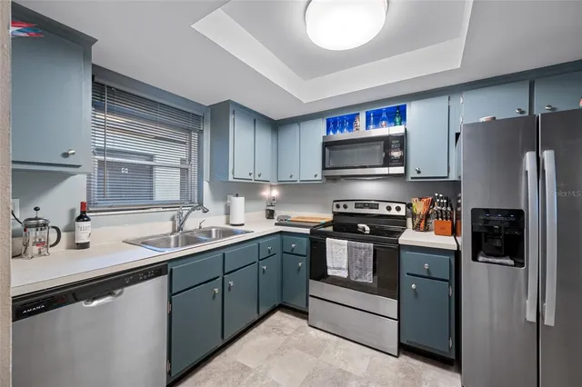 $140,000 | 1100 East Bay Drive, Unit 60, Largo, FL 33770