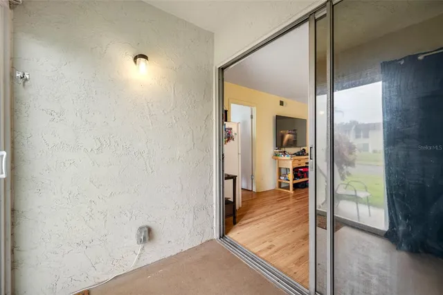 $140,000 | 1100 East Bay Drive, Unit 60, Largo, FL 33770