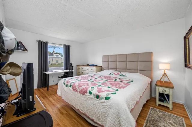 $140,000 | 1100 East Bay Drive, Unit 60, Largo, FL 33770