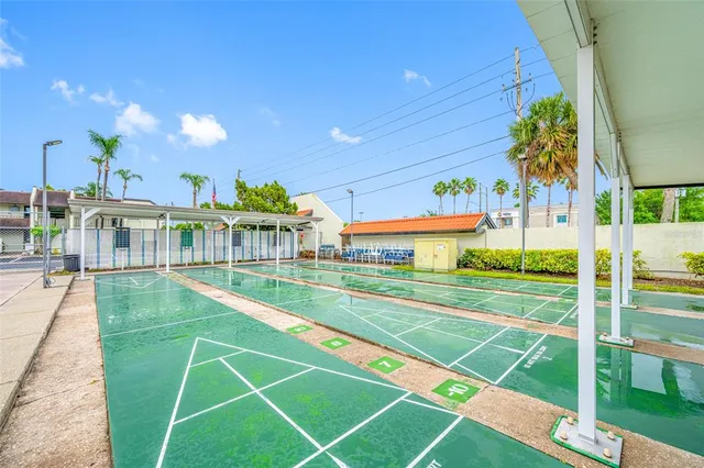 $140,000 | 1100 East Bay Drive, Unit 60, Largo, FL 33770