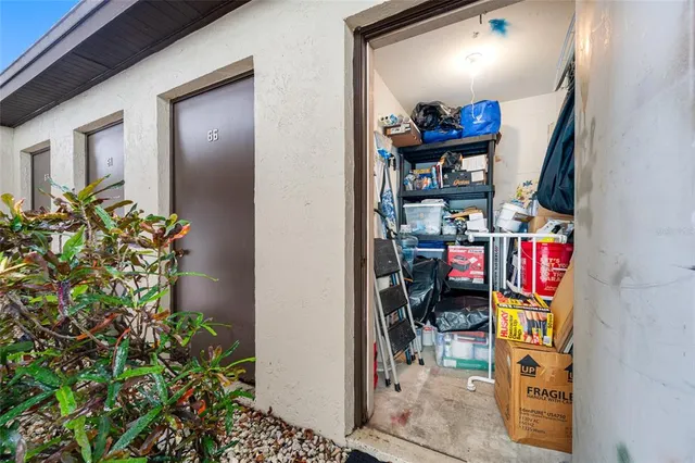 $140,000 | 1100 East Bay Drive, Unit 60, Largo, FL 33770