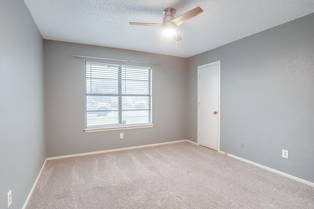 2307 80th Street Lubbock, TX 79423 - Photo 15 of 17 2307-111