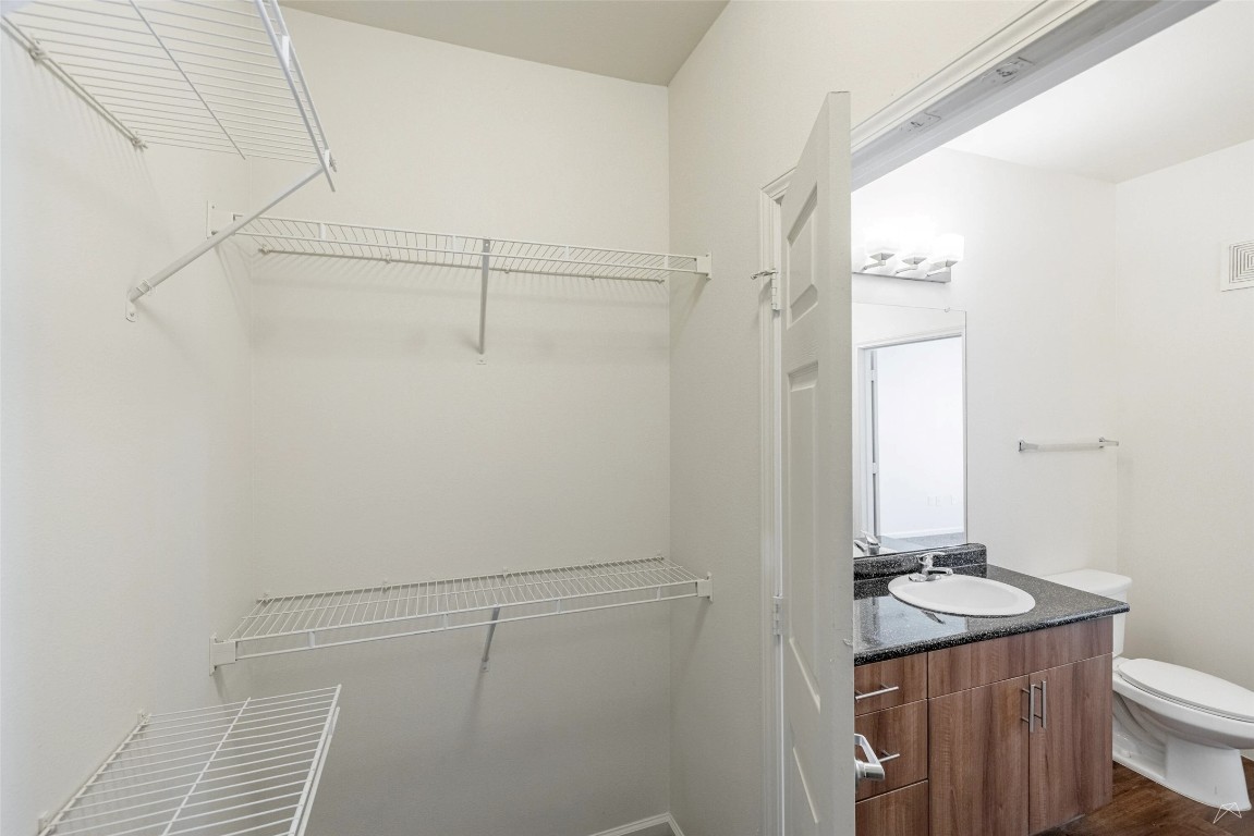 5605 Springdale Road, Unit 444309 Austin, TX 78723 - Photo 25 of 30 Up to 8 weeks free rent and waiving the standard deposit with approved credit and landlord verification.