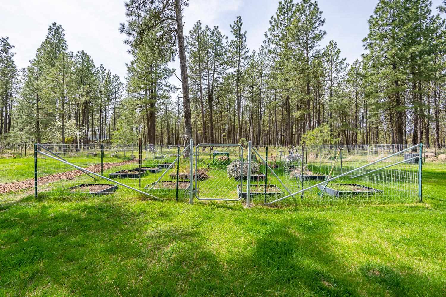 16720 South Malloy Prairie Road Cheney, WA 99004 - Photo 25 of 35