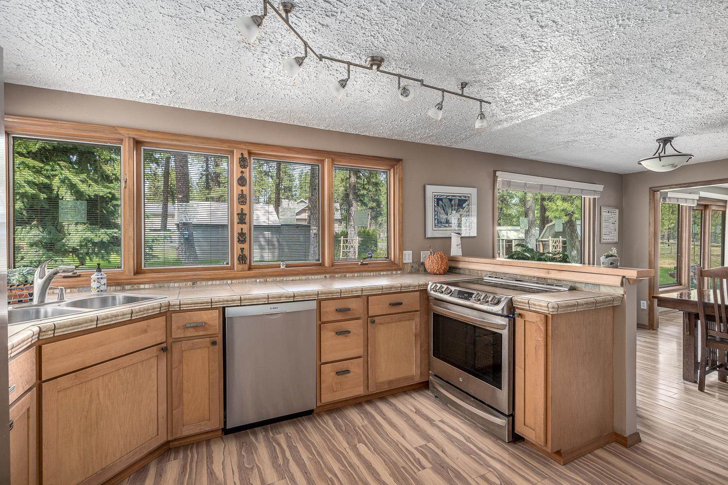 16720 South Malloy Prairie Road Cheney, WA 99004 - Photo 8 of 35