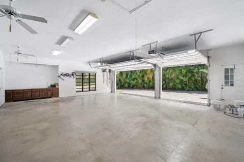 $2,750,000 | 3235 Hyde Circle, Boca Raton, FL 33434