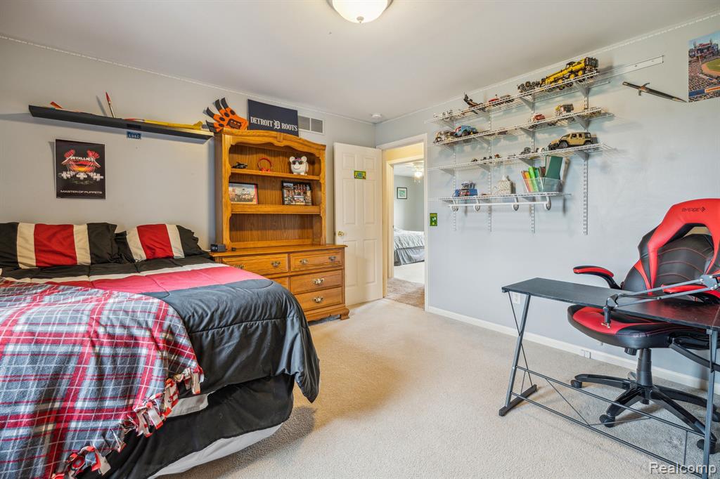 1378 Baldwin Road Grand Blanc, MI 48439 - Photo 22 of 34