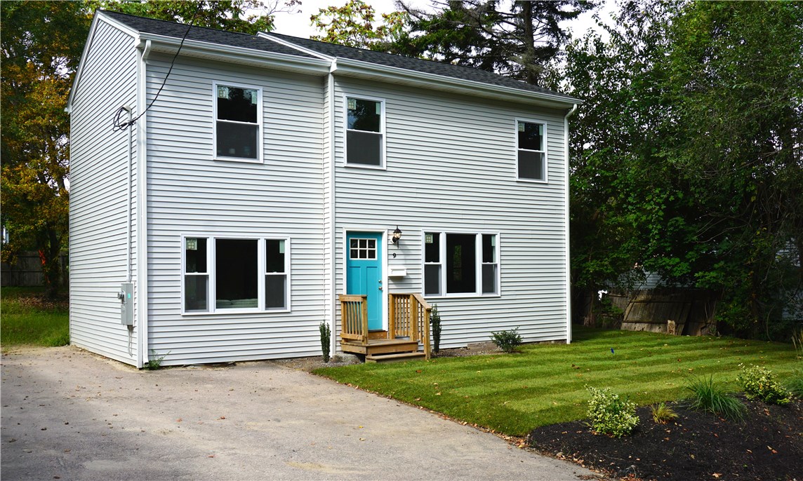 9 Pierce Street Coventry, RI 02816 - Photo 1 of 34 Gallery Image 1